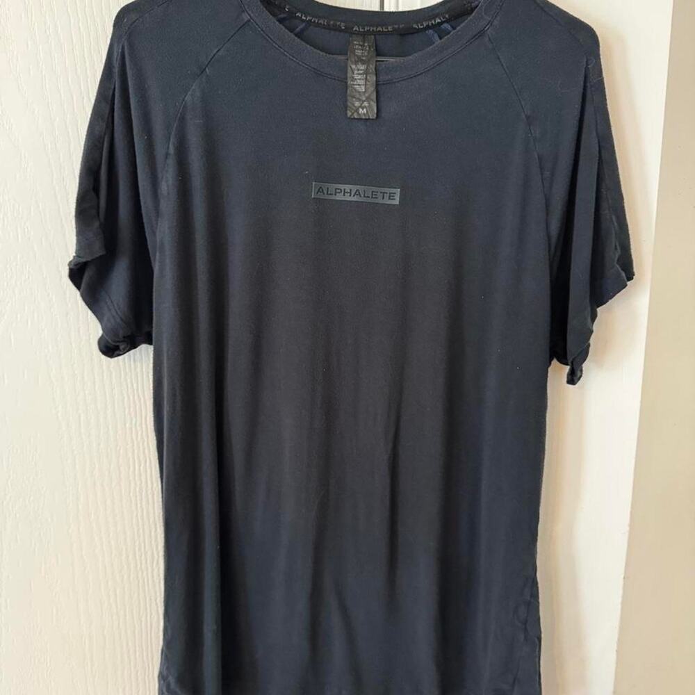 Alphalete mens medium performance fit
